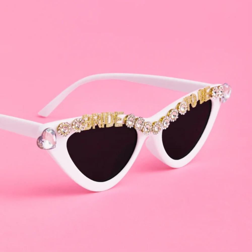 Xo, Fetti “That Bride Sunnies”